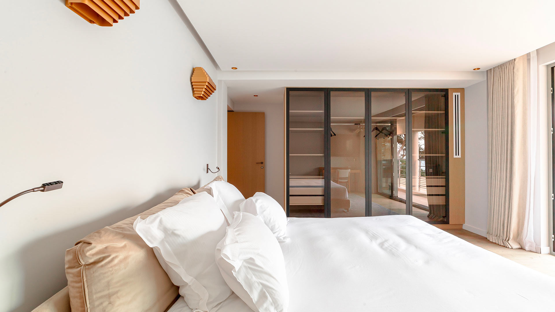 Slide show
